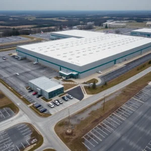 Manufacturing facility in La Vergne, Tennessee, closed with empty parking lots.